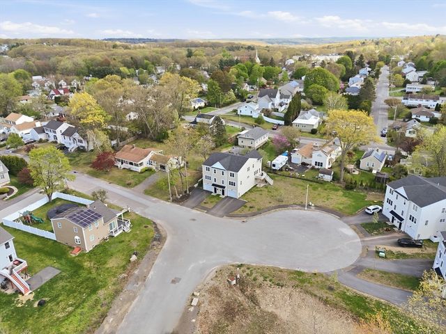 59 Castine St, Worcester, MA 01606