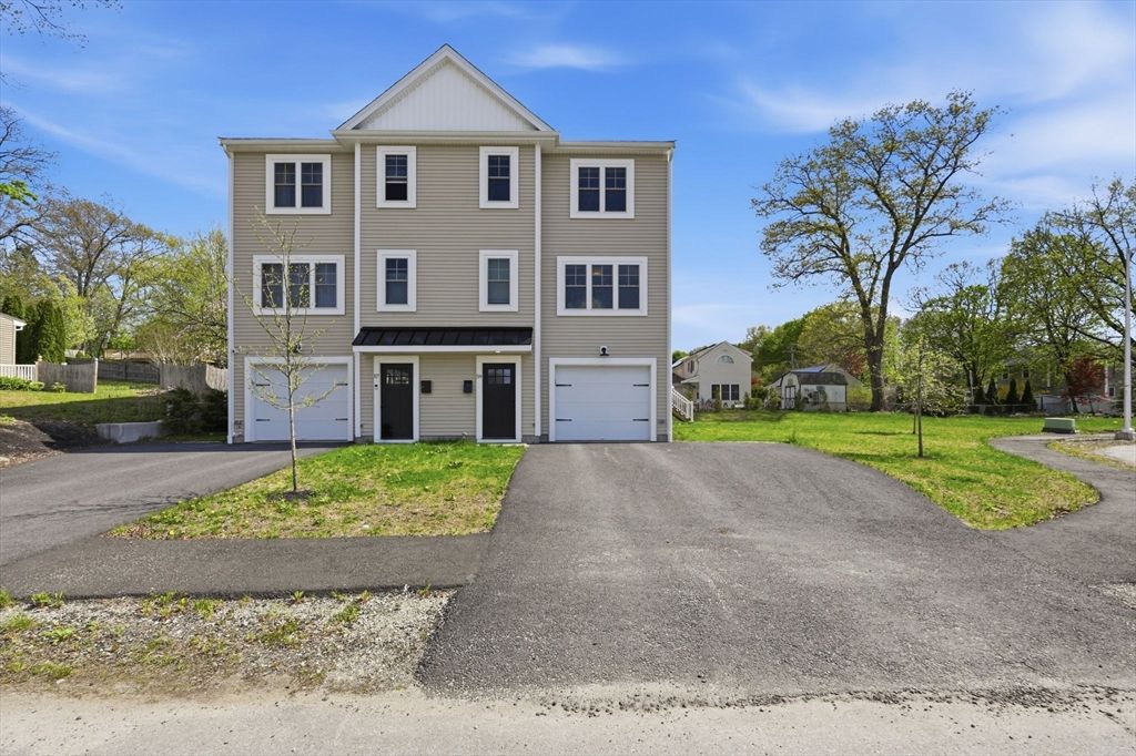 59 Castine St, Worcester, MA 01606