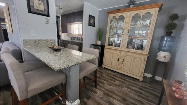 20652 Lassen Street 114, Chatsworth, CA 91311