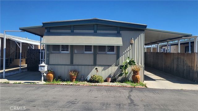 20652 Lassen Street 114, Chatsworth, CA 91311