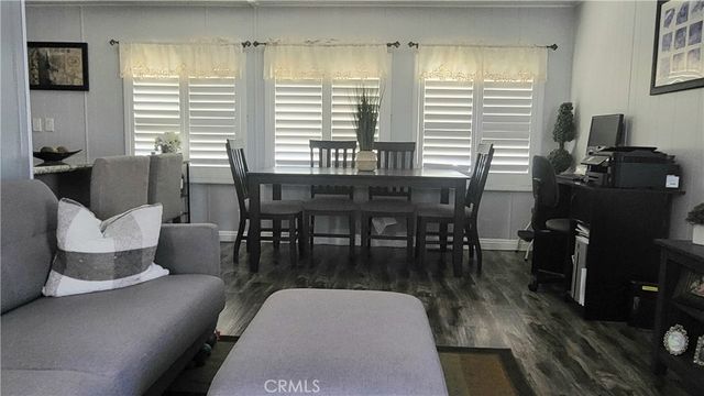 20652 Lassen Street 114, Chatsworth, CA 91311