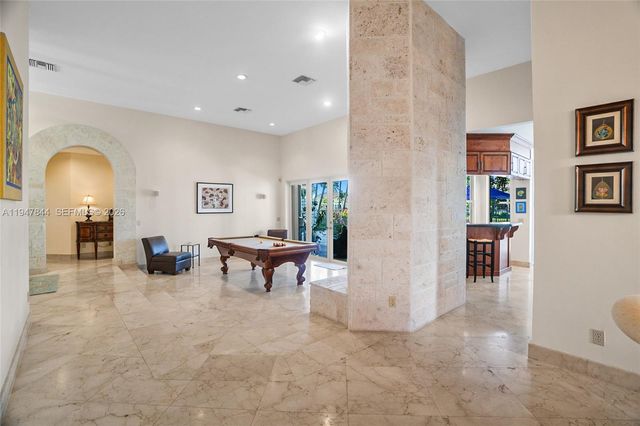 440 Sabal Way, Weston, FL 33326