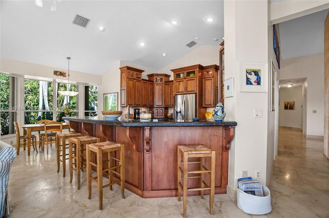 440 Sabal Way, Weston, FL 33326