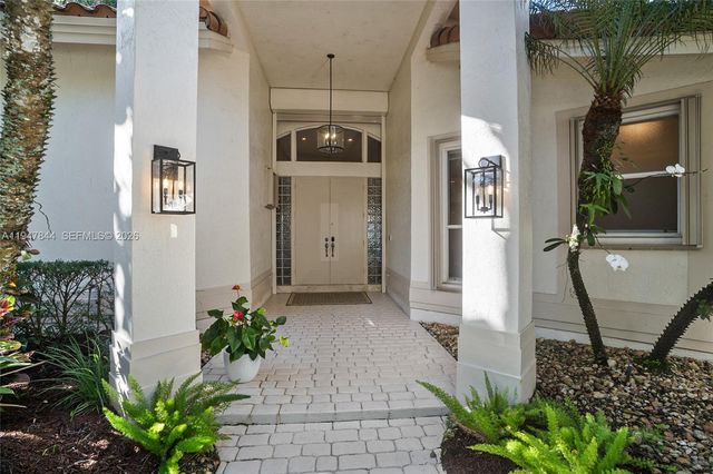 440 Sabal Way, Weston, FL 33326