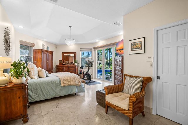 440 Sabal Way, Weston, FL 33326