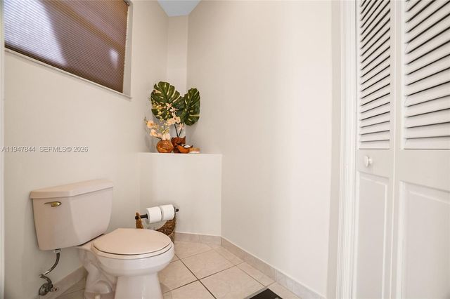 440 Sabal Way, Weston, FL 33326