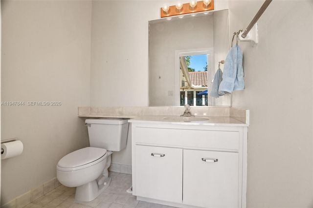 440 Sabal Way, Weston, FL 33326