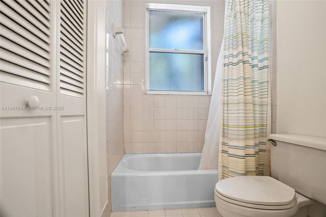 440 Sabal Way, Weston, FL 33326