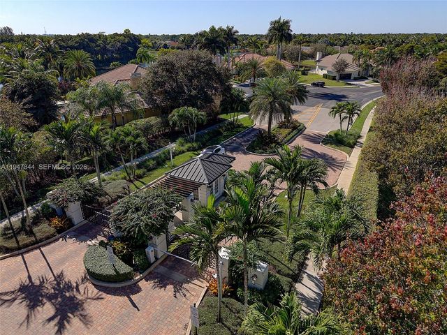 440 Sabal Way, Weston, FL 33326