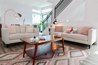 1416 S Cloverdale, Los Angeles, CA 90019