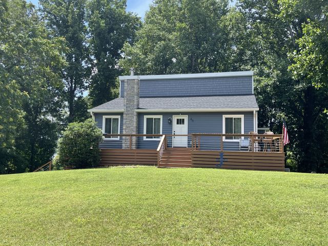 40 Ash Camp Dr, Estill Springs, TN 37330