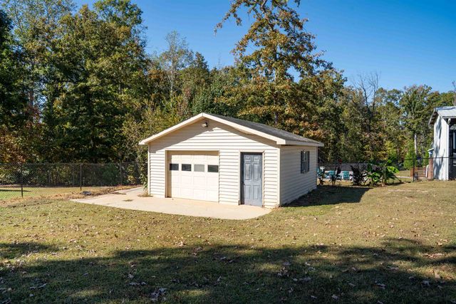 250 Garden Lakes, Blacksburg, SC 29702