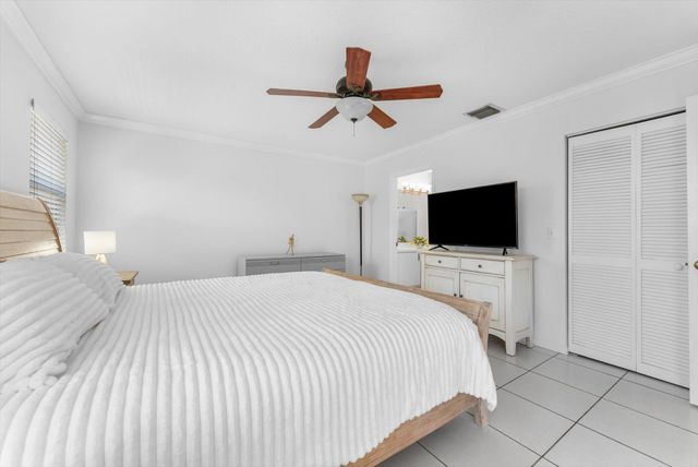 12234 Brisbane Lane, Wellington, FL 33414