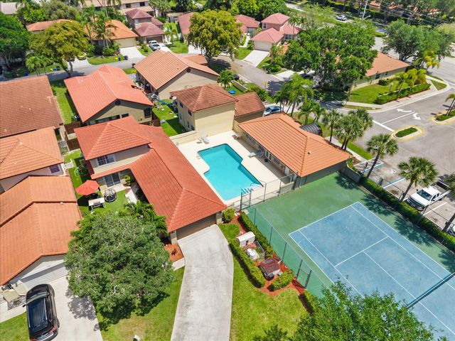 12234 Brisbane Lane, Wellington, FL 33414