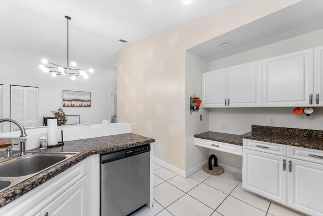 12234 Brisbane Lane, Wellington, FL 33414