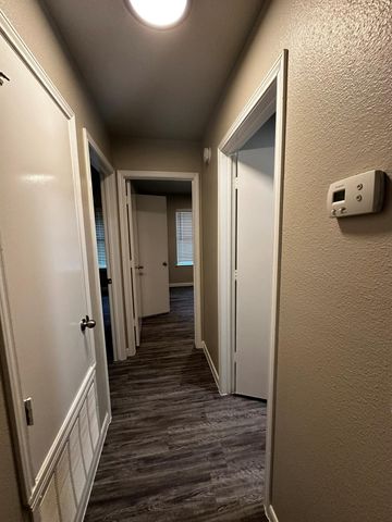 7220 Wardman DR, Del Valle, TX 78617