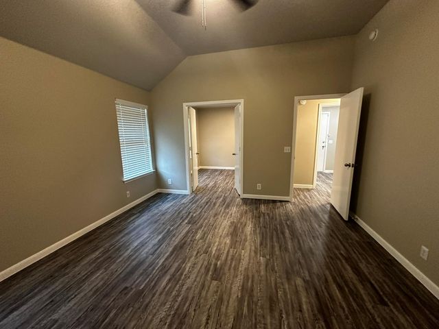 7220 Wardman DR, Del Valle, TX 78617