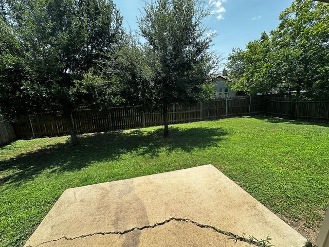 7220 Wardman DR, Del Valle, TX 78617