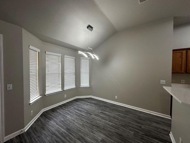 7220 Wardman DR, Del Valle, TX 78617