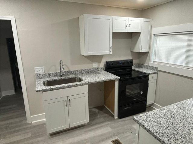 747 HARROLD Street, Macon, GA 31201