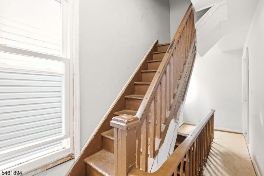 187 2Nd St, Newark City, NJ 07107 — photo 5