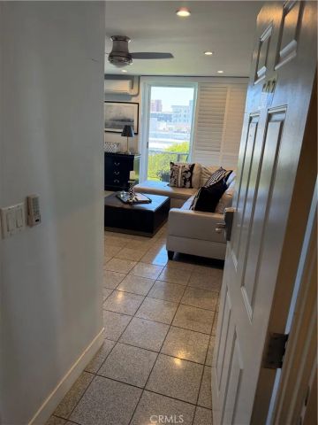 230 Linden 502, Long Beach, CA 90802