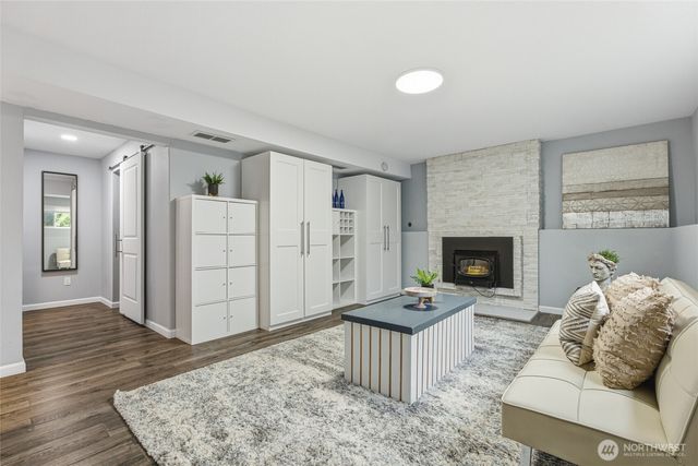 16117 131st Place SE, Renton, WA 98058