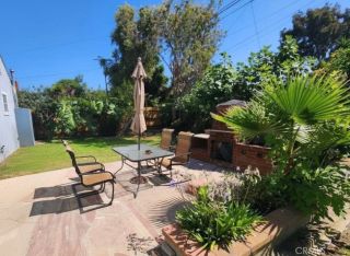 7607 Goddard, Los Angeles, CA 90045