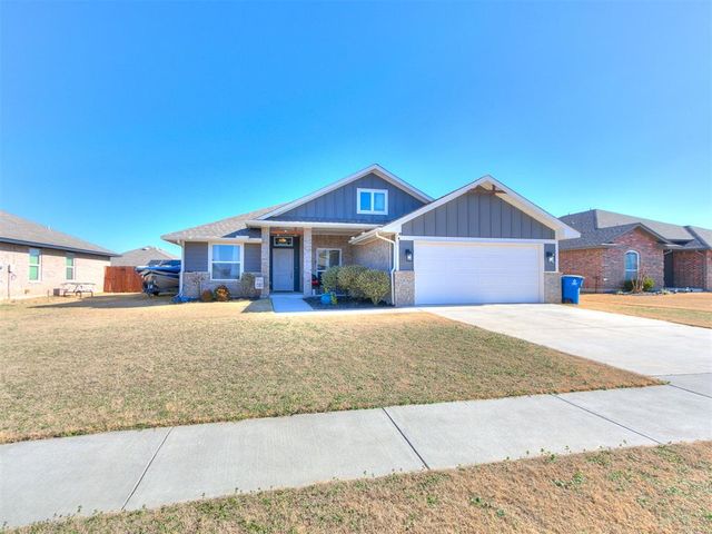 1760 Gladington Court, Newcastle, OK 73065