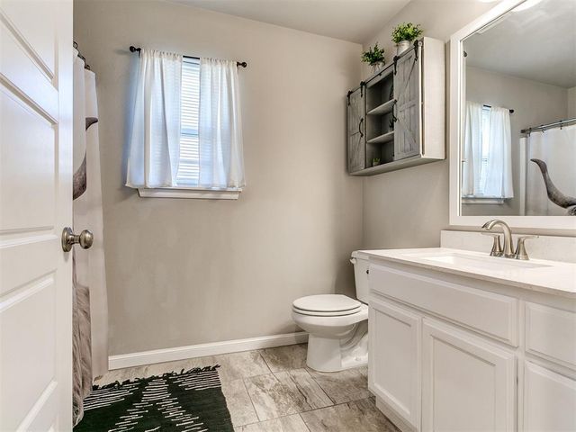 1760 Gladington Court, Newcastle, OK 73065