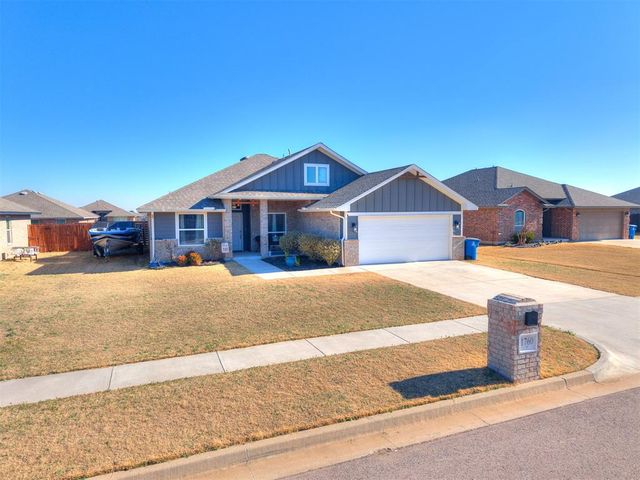 1760 Gladington Court, Newcastle, OK 73065