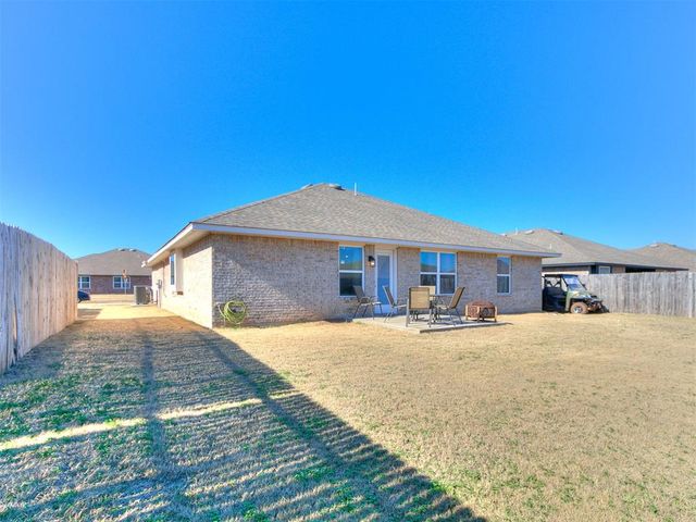 1760 Gladington Court, Newcastle, OK 73065