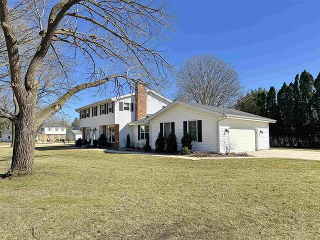 106 Apache Drive, Janesville, WI 53545