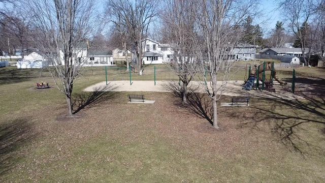 106 Apache Drive, Janesville, WI 53545