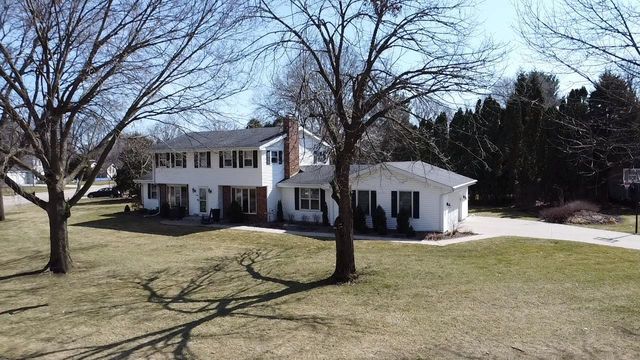 106 Apache Drive, Janesville, WI 53545