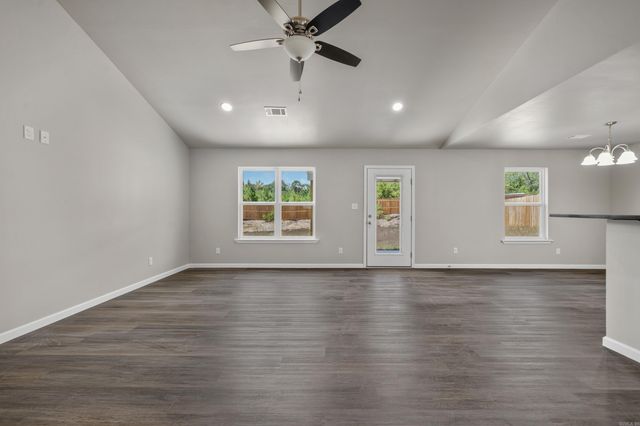 126 Lance Circle, Hot Springs, AR 71901