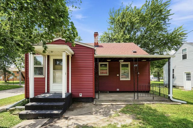 2055 36th Street, Rock Island, IL 61201
