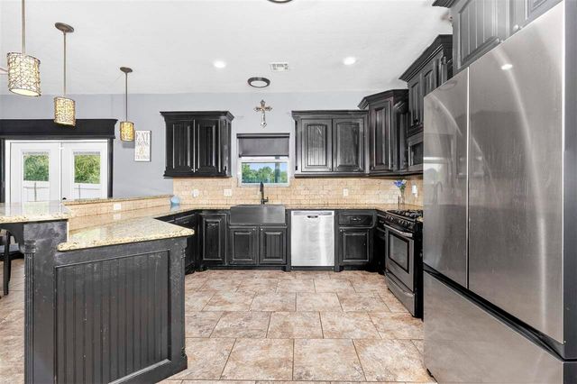 5901 NE Watts Rd, Elgin, OK 73538