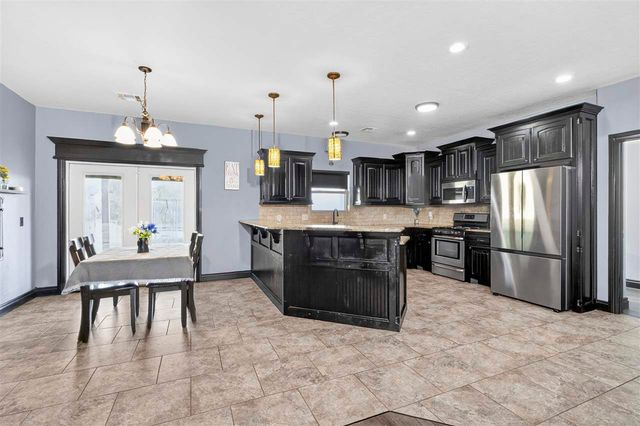5901 NE Watts Rd, Elgin, OK 73538