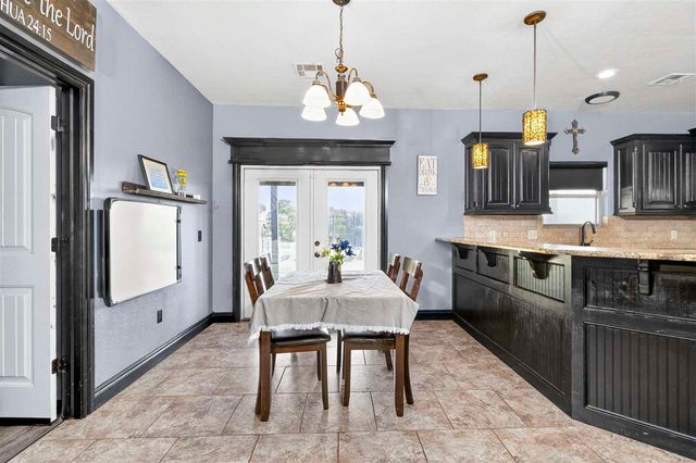 5901 NE Watts Rd, Elgin, OK 73538