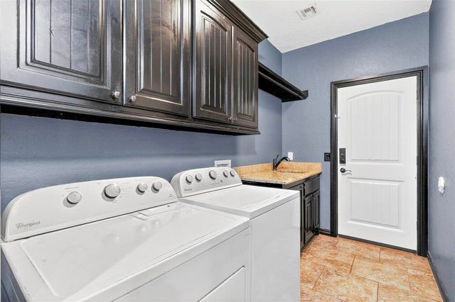 5901 NE Watts Rd, Elgin, OK 73538