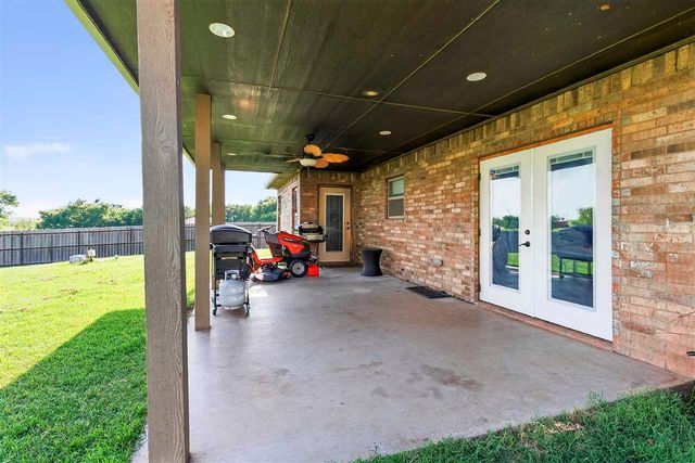 5901 NE Watts Rd, Elgin, OK 73538