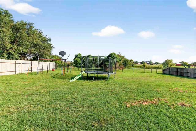 5901 NE Watts Rd, Elgin, OK 73538