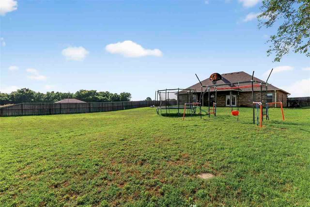 5901 NE Watts Rd, Elgin, OK 73538