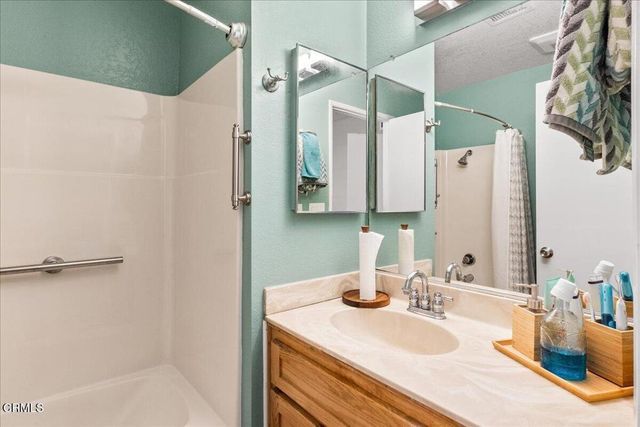 509 W Duarte Road F, Monrovia, CA 91016