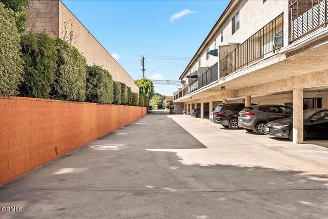 509 W Duarte Road F, Monrovia, CA 91016