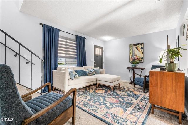 509 W Duarte Road F, Monrovia, CA 91016