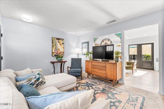 509 W Duarte Road F, Monrovia, CA 91016