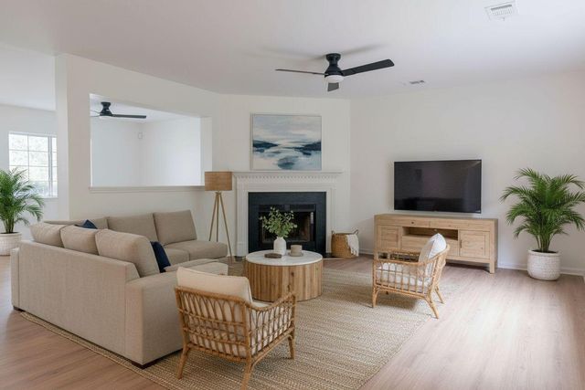 2484 Melville Road, North Charleston, SC 29406