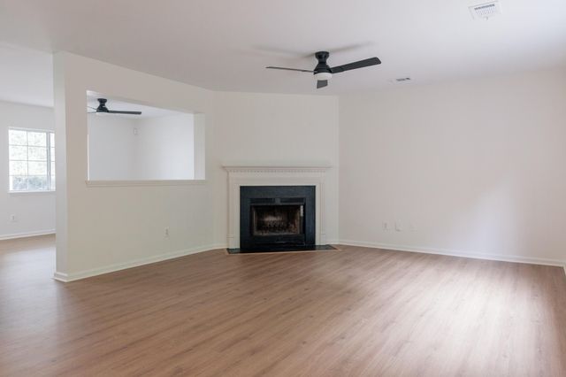 2484 Melville Road, North Charleston, SC 29406